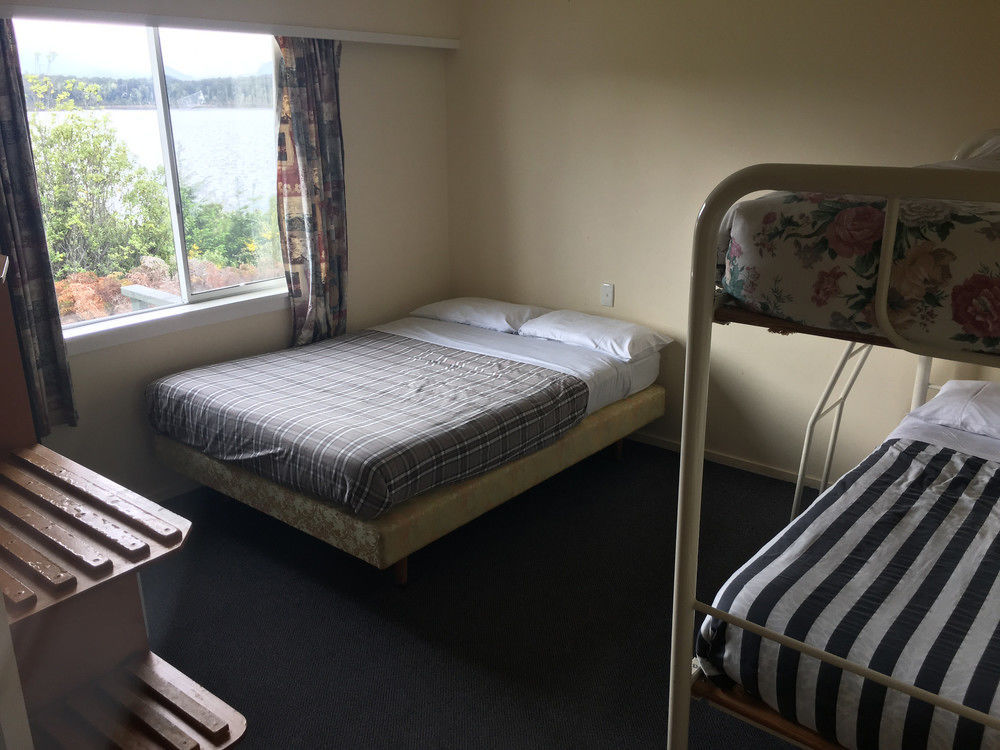 Fiordland National Park Lodge Te Anau Downs Zewnętrze zdjęcie