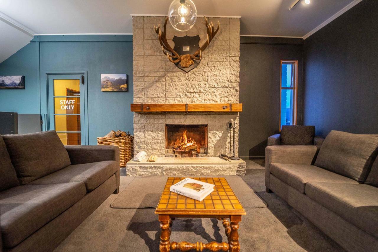 Fiordland National Park Lodge Te Anau Downs Zewnętrze zdjęcie