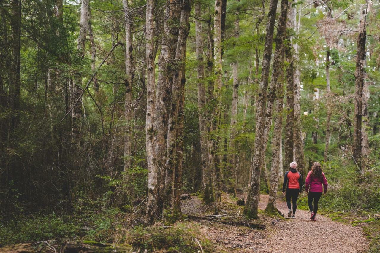 Fiordland National Park Lodge Te Anau Downs Zewnętrze zdjęcie